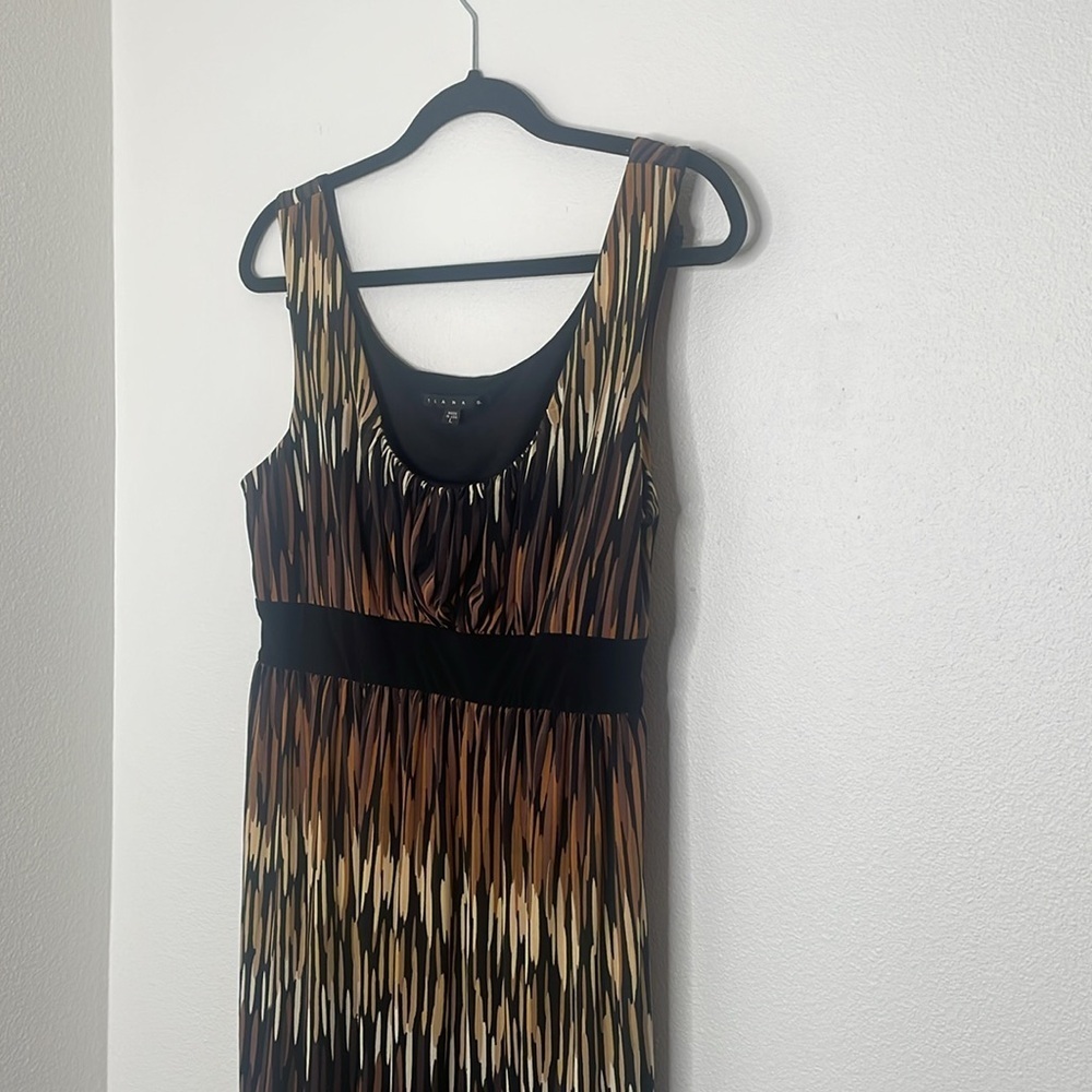 NWT Tiana B. Sleeveless Print Dress - Picture 3 of 10